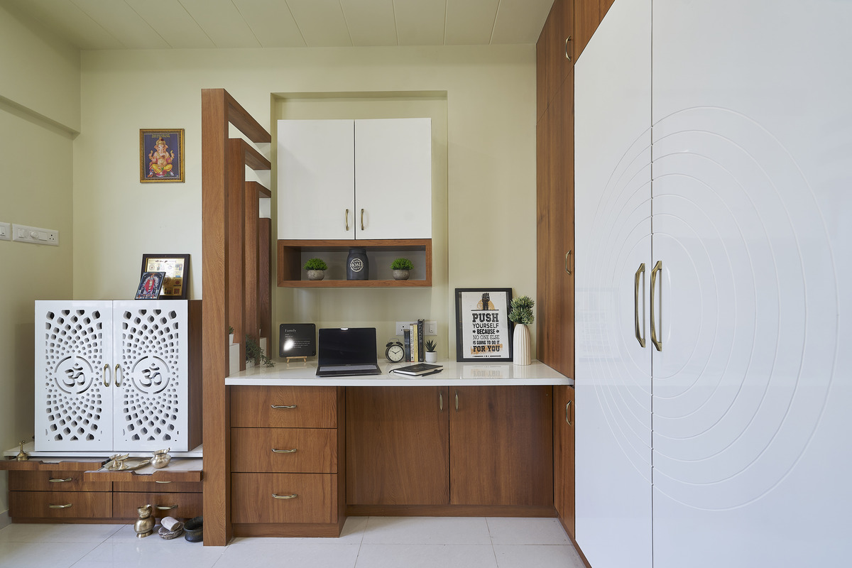 Mr. Pradip Mahapatra